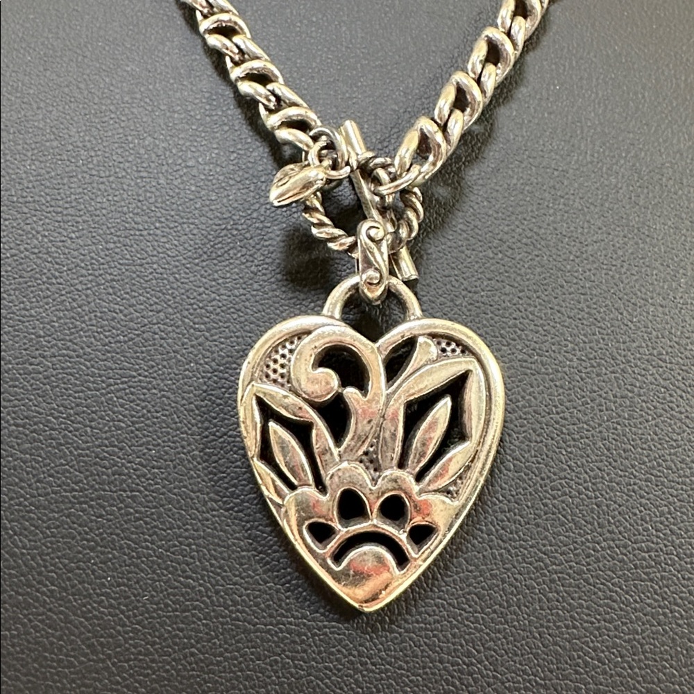 Brighton Retired Cheshire Dog Paw Design Heart Pendant Necklace - Picture 6 of 9
